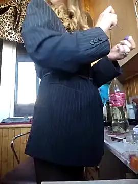 Scromnica94 from StripChat