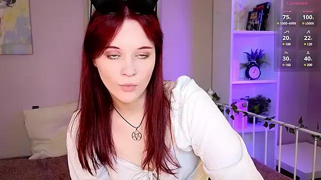 Seductive_Molly from StripChat is Freechat
