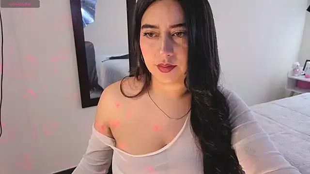 serenna_se from StripChat is Freechat