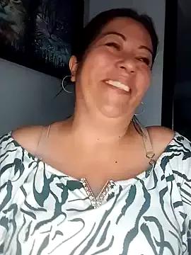 SexyMomy_ from StripChat is Freechat