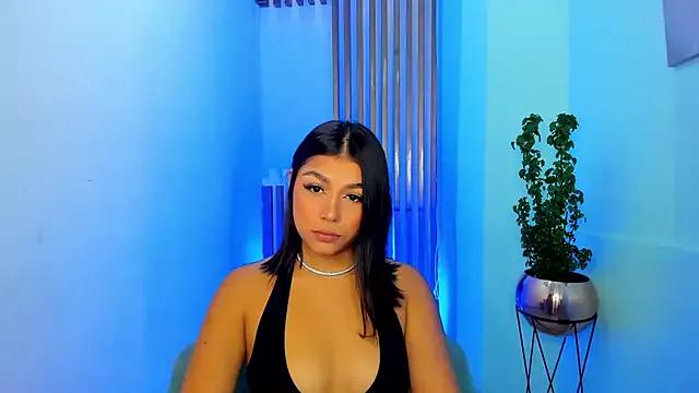 ShaniaDaniels from StripChat is Freechat