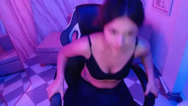 Sharom_b from StripChat is Freechat