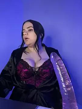ShellyDeluxe from StripChat is Freechat