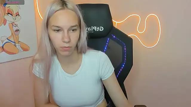 SienaHill from StripChat is Freechat