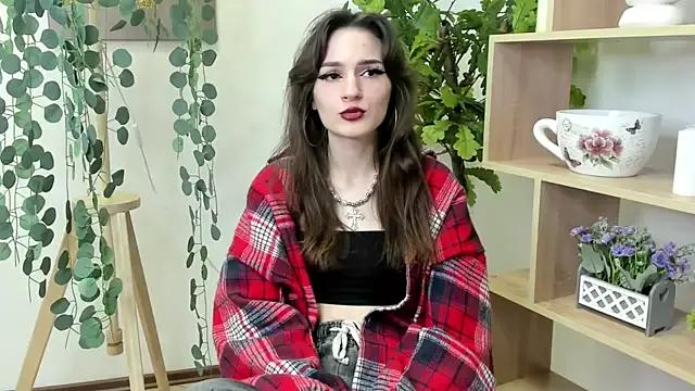 SimoneJuniel from StripChat is Freechat