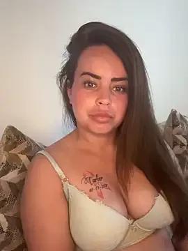 Sophie_23XX from StripChat is Freechat