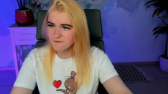 Stef_Nicks from StripChat is Freechat