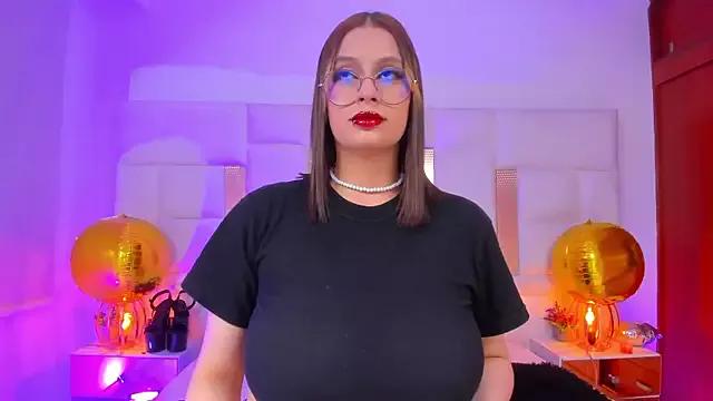 SteffyMontes from StripChat is Freechat