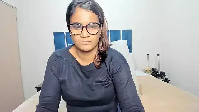 Strawberry_Lips from StripChat is Freechat