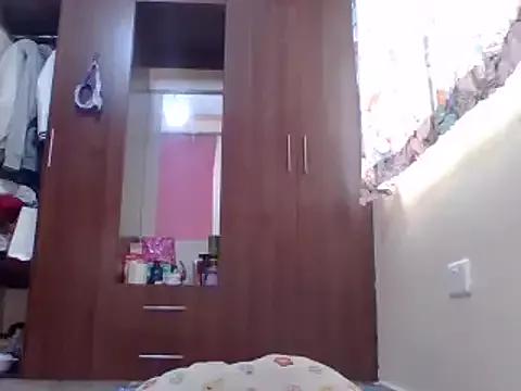 sweet-fancy from StripChat