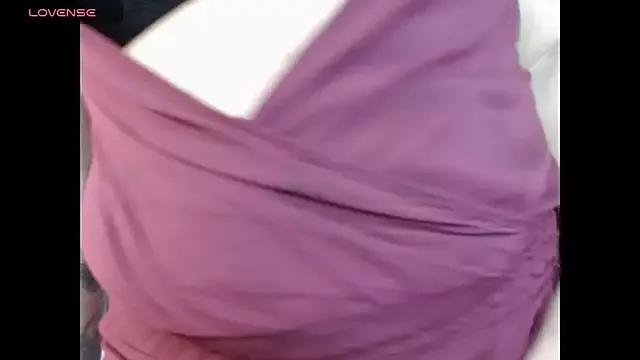 SWEET_VICKYY from StripChat is Freechat