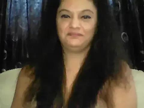 sweetnessangel from StripChat is Freechat