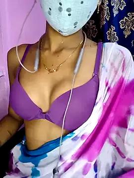 Tamil_siluku from StripChat is Freechat