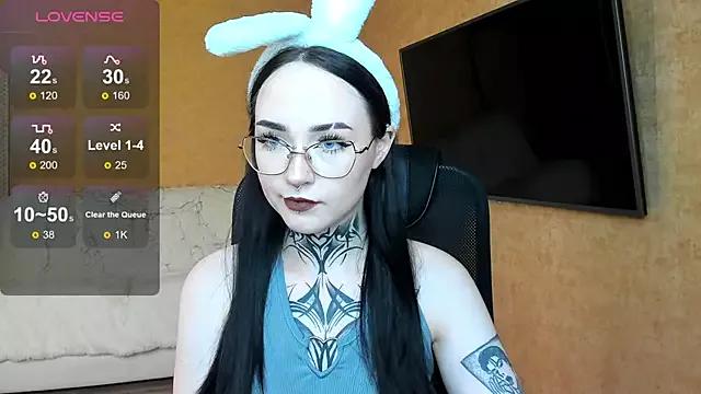 tatisofa from StripChat is Freechat