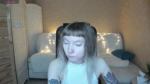 tattoo_art_baby from StripChat is Freechat
