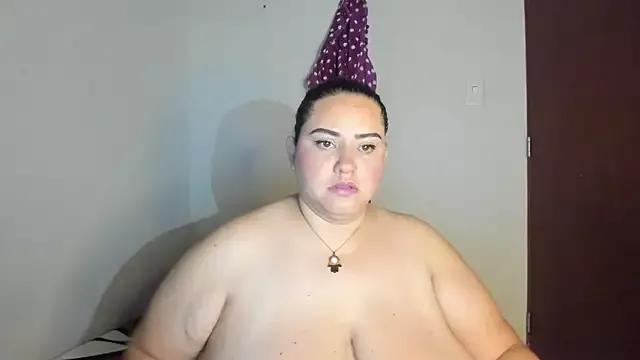 Discover girls online performers. Slutty sexy Free Models.