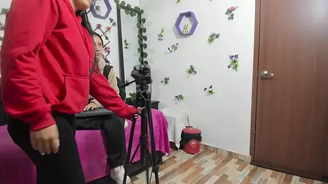 Discover girls online performers. Slutty sexy Free Models.