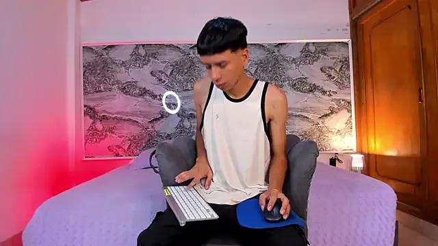 TOOM_HOUSTON from StripChat is Freechat