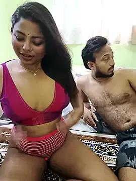 Trending_Couple from StripChat is Group