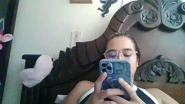 Discover girls online performers. Slutty sexy Free Models.