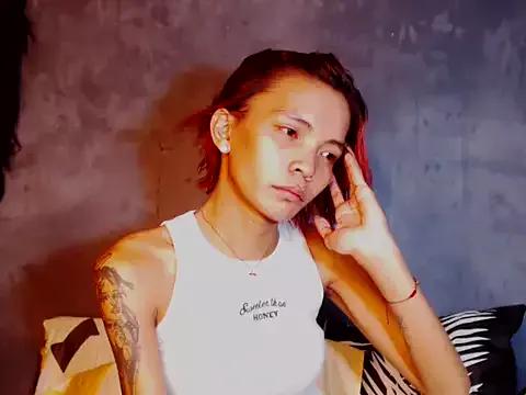 TSLucypearl from StripChat is Freechat