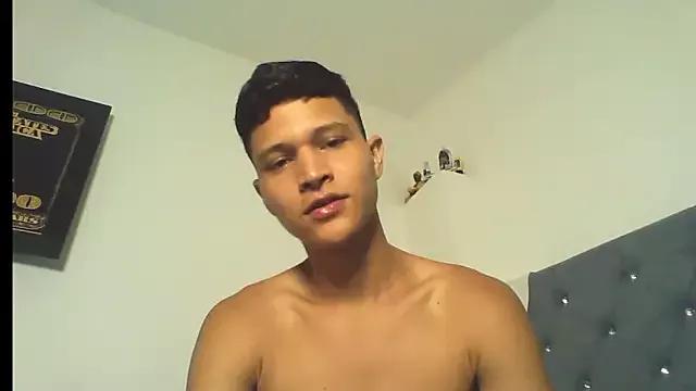 Twinkcock22 from StripChat is Freechat