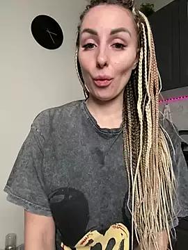 TwixCouple from StripChat
