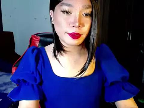 Urassiansweetcummer from StripChat is Freechat