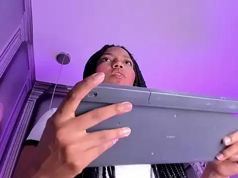 violeth_passionate_ from StripChat is Freechat