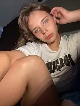 Vioos_20 from StripChat