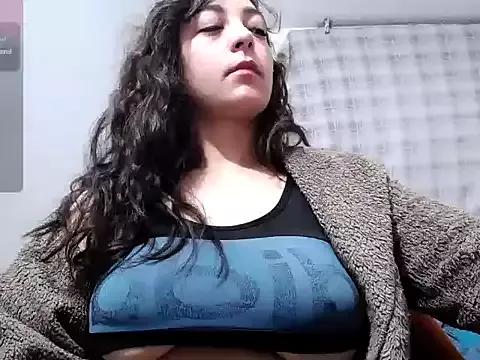xx_chloesex from StripChat is Freechat