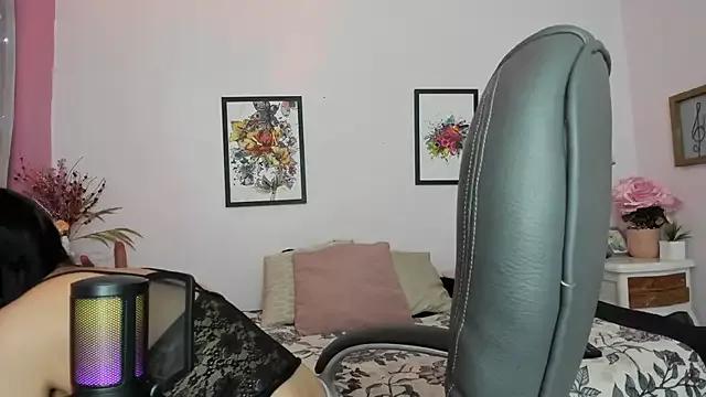 youpinkgirl_ from StripChat is Freechat