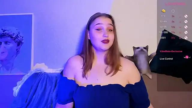 yourlexie from StripChat is Freechat
