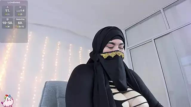 zayha_rush from StripChat is Freechat