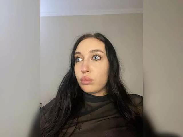Offline -CrystalZ- on BongaCams