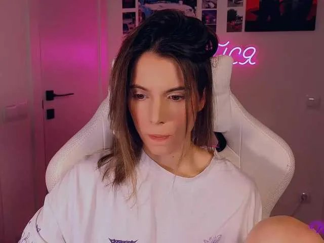 Offline -naomisweet- on BongaCams