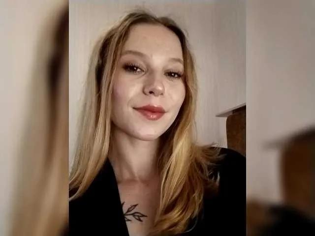 Offline 1biscuit1 on BongaCams