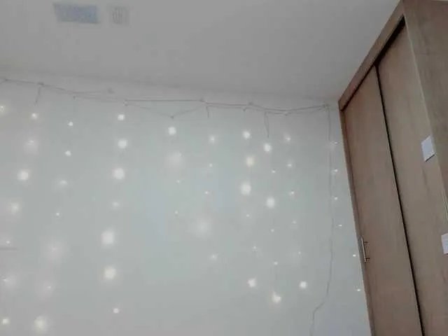 Freechat Abbyjonhs on BongaCams