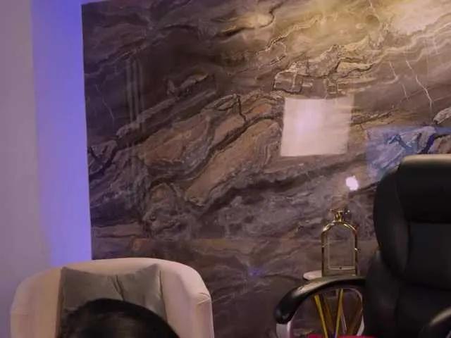 Offline AbellaCroft on BongaCams