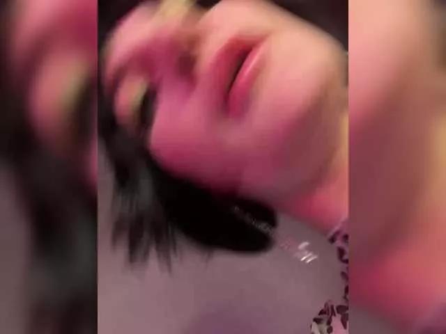 AbsintheGirl on BongaCams