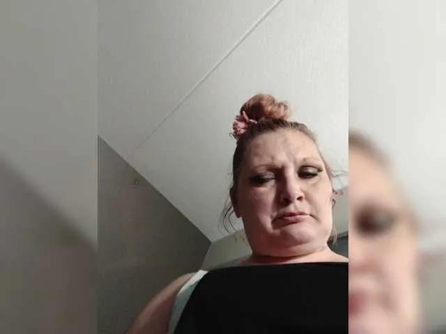 Offline Adelaideskyy on BongaCams