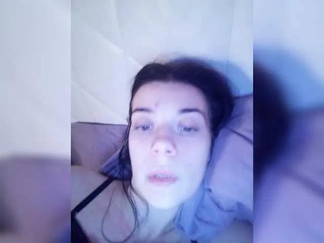 AdidasCoin — Freechat on BongaCams