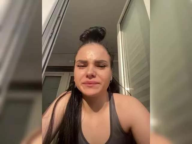 Offline aleksandra-lis-1998 on BongaCams