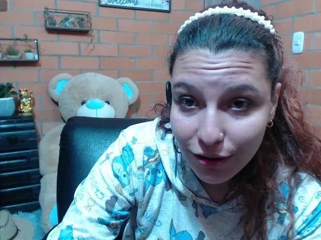 Offline alexa-kiut on BongaCams