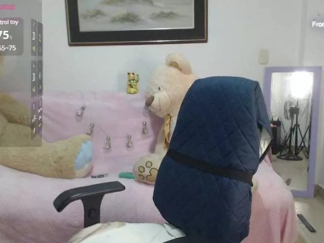 Offline alexa-kiut on BongaCams