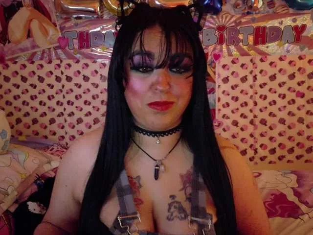 Offline AlizeHentaiMeow on BongaCams