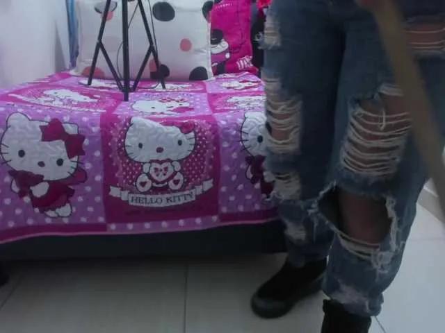 Offline Allizon-star1 on BongaCams