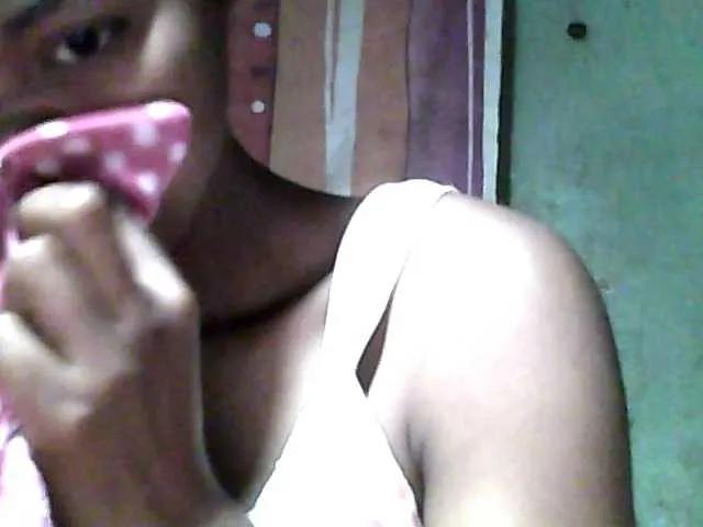 Offline Allycha1 on BongaCams