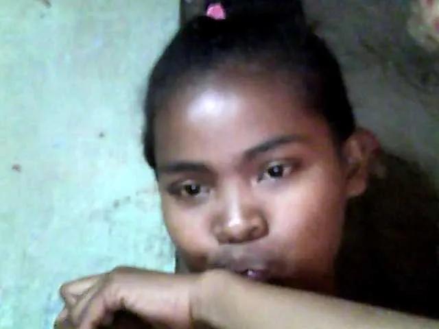 Offline Allycha1 on BongaCams