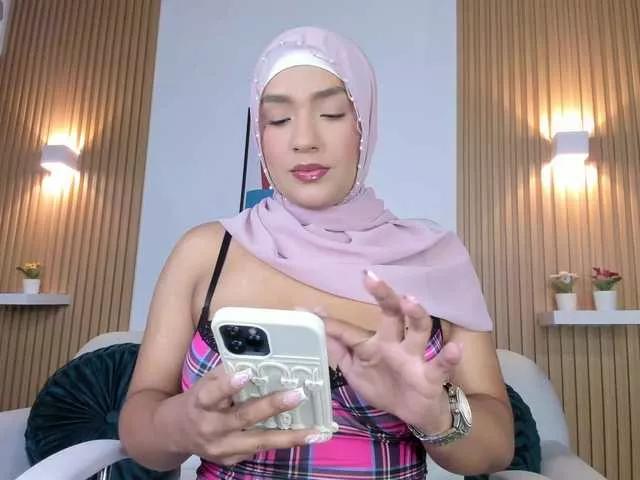 Offline alma-avad on BongaCams